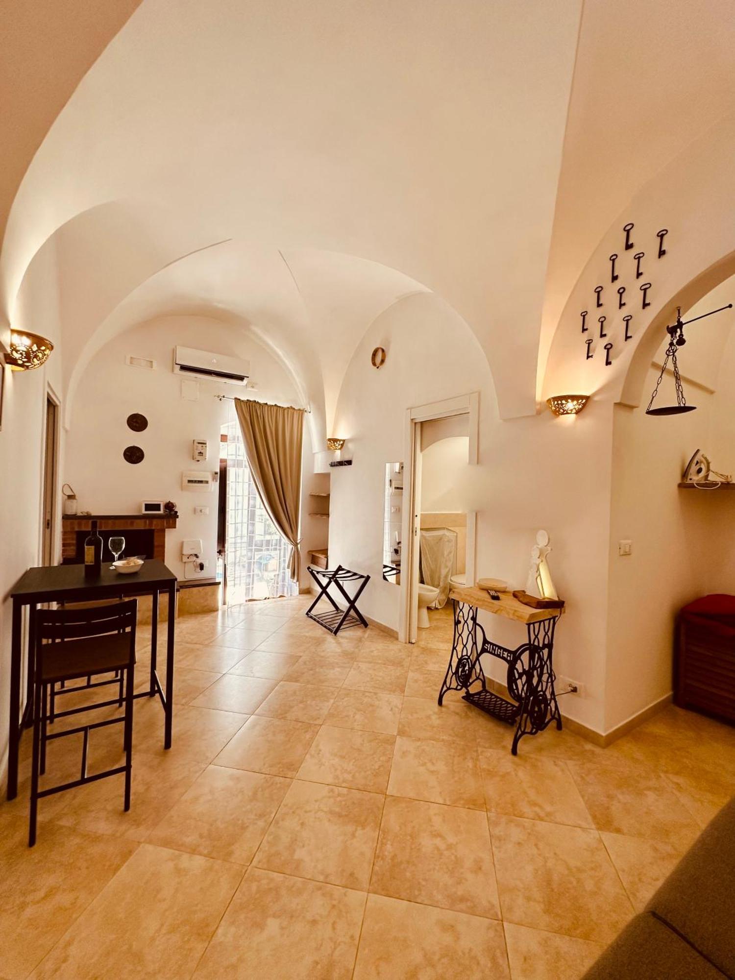 Casa Cassiopea Ceglie Messapica Apartment Exterior photo